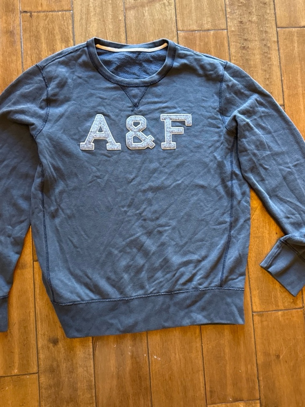 Abercrombie & Fitch Men's Crewneck Sweatshirt - Slate Blue distressed medium